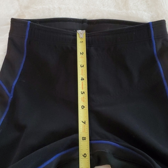 EXCELLENT CONDITION CW-X high performance compress - Picture 8 of 14